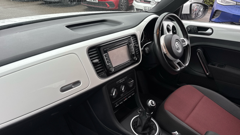 Volkswagen Beetle 1.6 TDI BlueMotion Tech Design 2dr Diesel Cabriolet